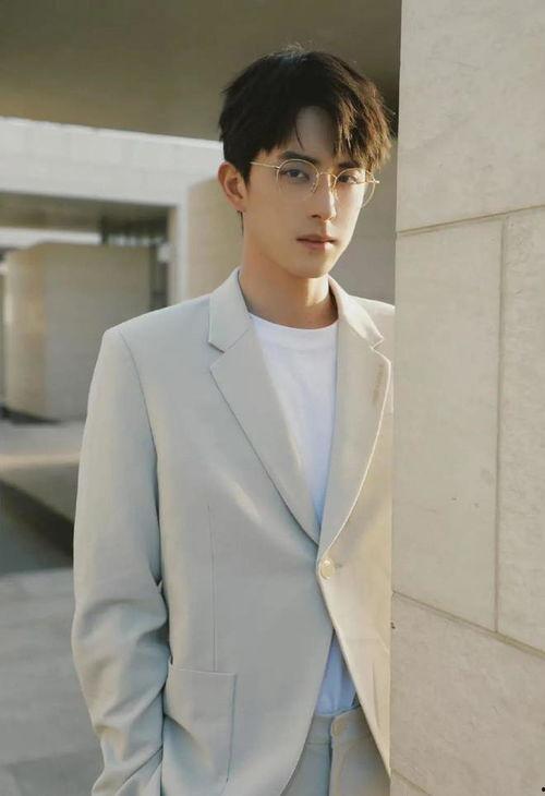 圈内人士爆料王一博赵丽颖,幕后故事曝光 第1张 圈内人士爆料王一博赵丽颖,幕后故事曝光 第1张